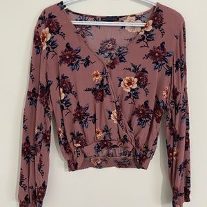 American eagle floral blouse